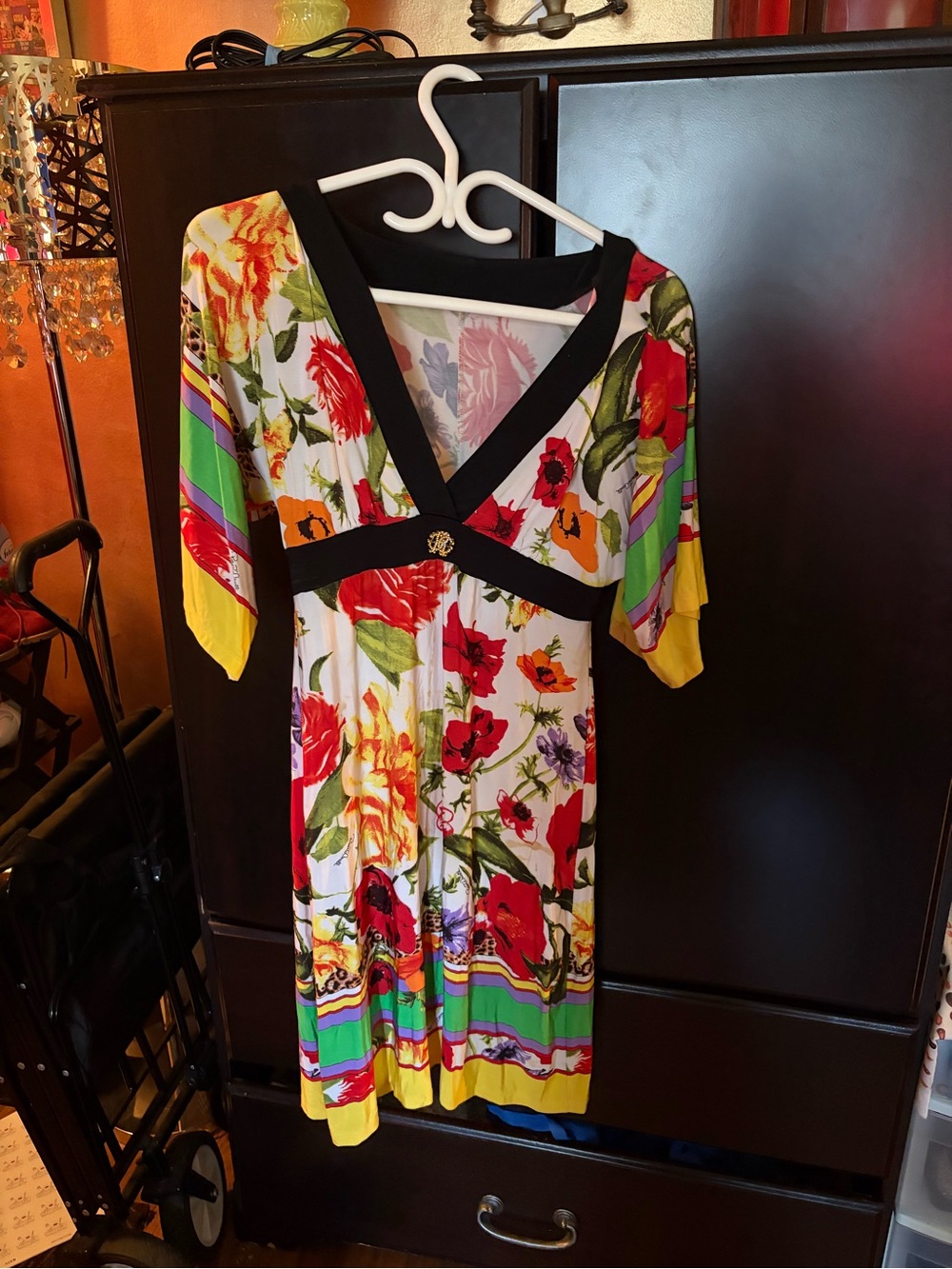 Roberto Cavalli Vibrant Floral V-Neck Knee-Length Dress in Multi-Color